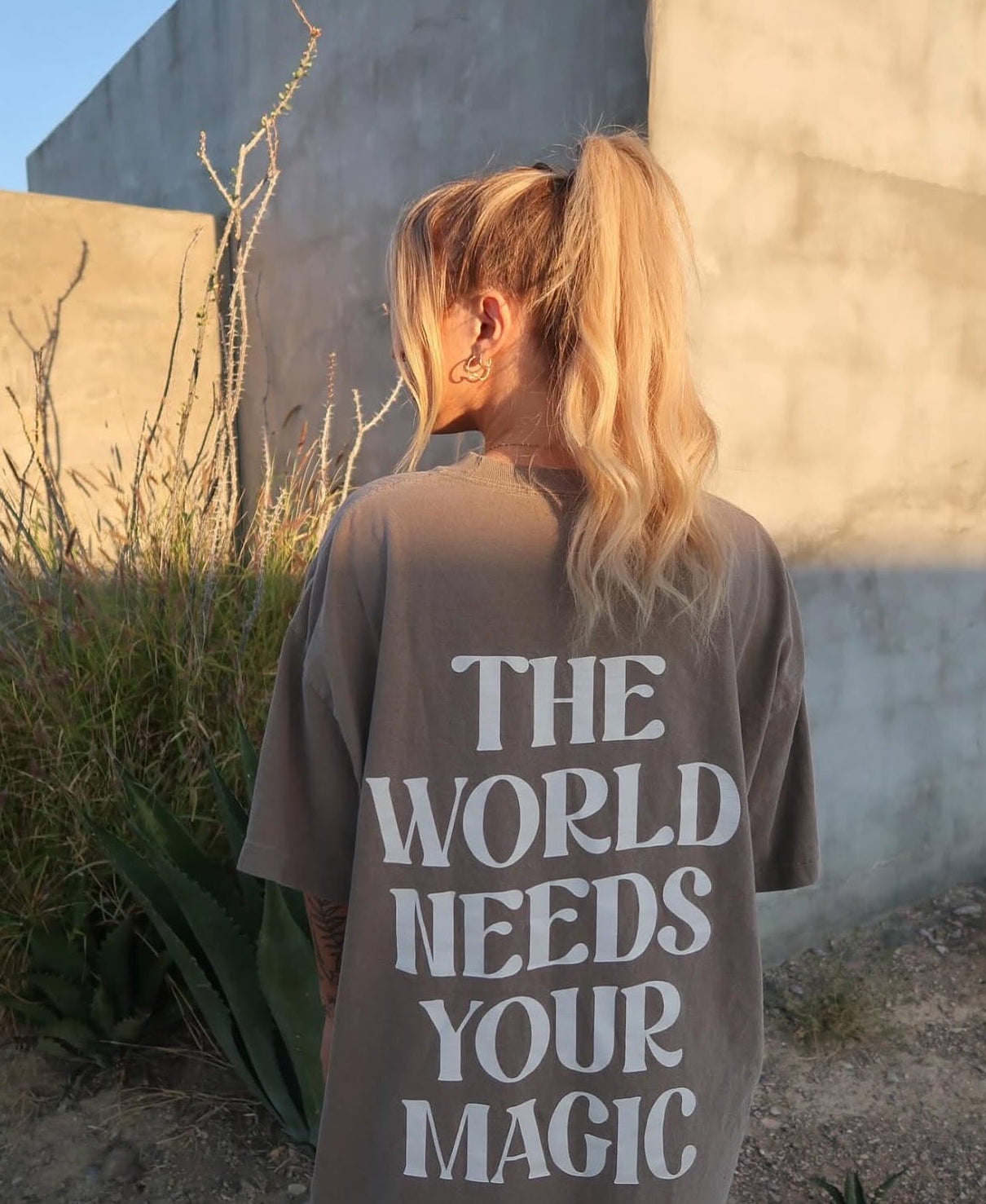 manifest oversized tee